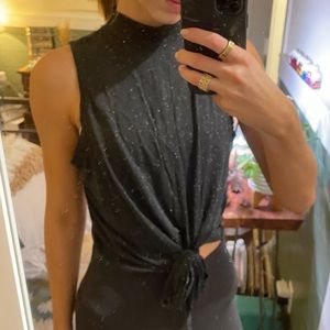 LuluLemon Black High Neck, Toe Front Top